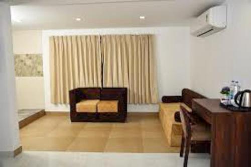 Hotel de Falcon Goa Beach Resort