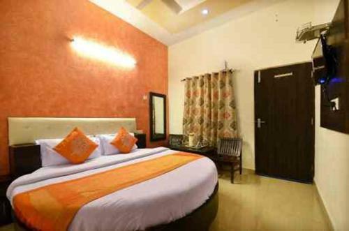 Hotel Empire Inn Chandigarh