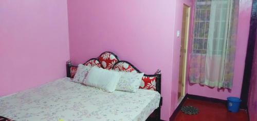 Hostal Shalom Guest House