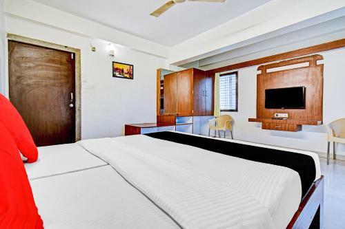 Hotel Collection O 82776 Iris