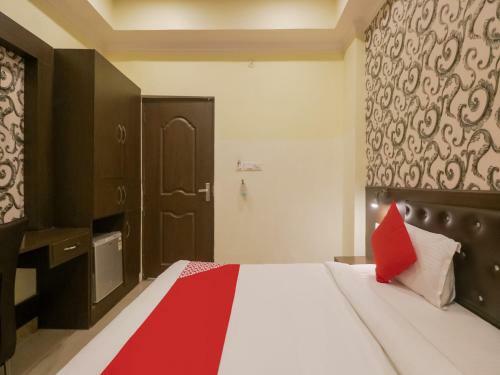 Oyo 78895 Hotel Coral Tree