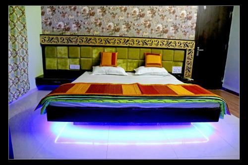 Hotel Shri Karni Vilas
