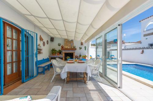Goldhome - Montgri 117
