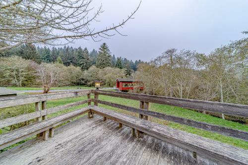 Mimi's Ranch House