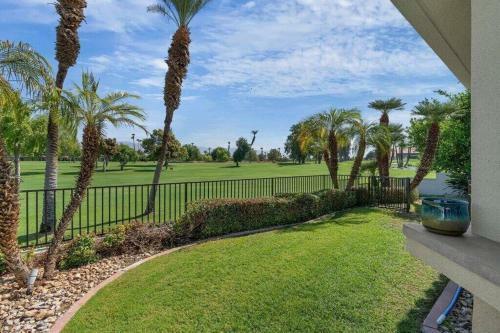 Retreat At Bermuda Dunes Cc