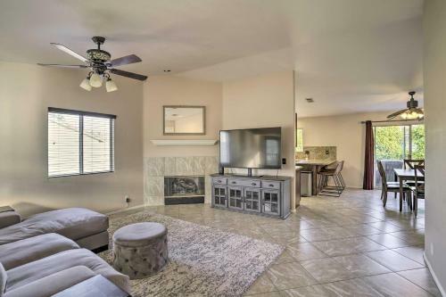 Bermuda Dunes Retreat - Golf, Hike, Explore!