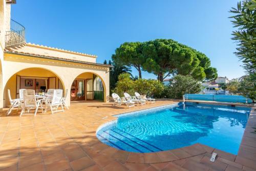 Apart-rent Villa Ter 12