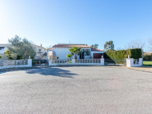 Holiday Home Erbanozi
