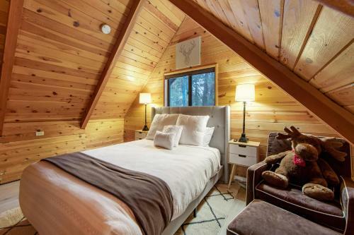 Little Foot Cabin
