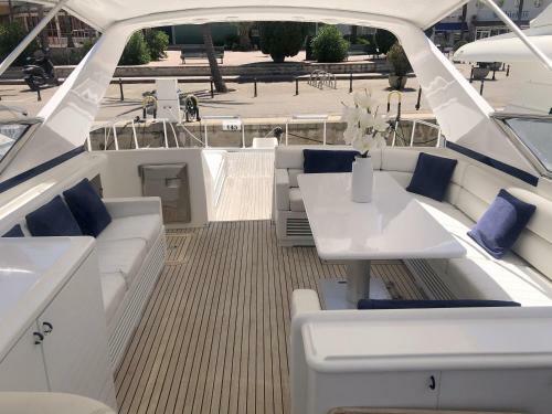 Home Sweet Boat