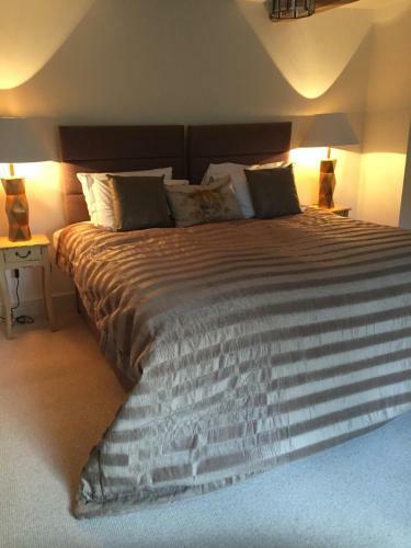 Church Farm House Bed And Breakfast