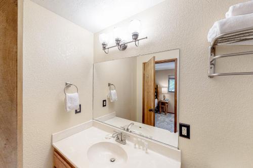 Silver Linings Lodge