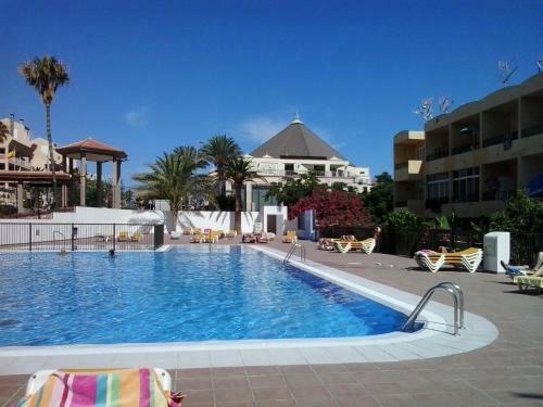 Torres Del Sol Sea View Apartment A 606