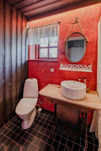 Hostal Soomaa Puhkek�la