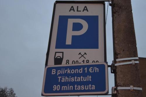Riia 10, 2-bedroom Apartment