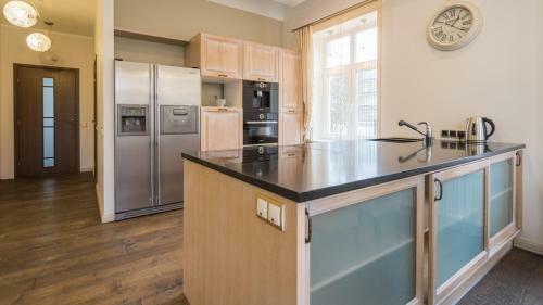 Grand Lehe Beach Apartment