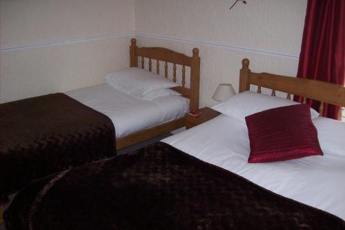 Hostal Avalon Hotel 4* Guesthouse Accommodation