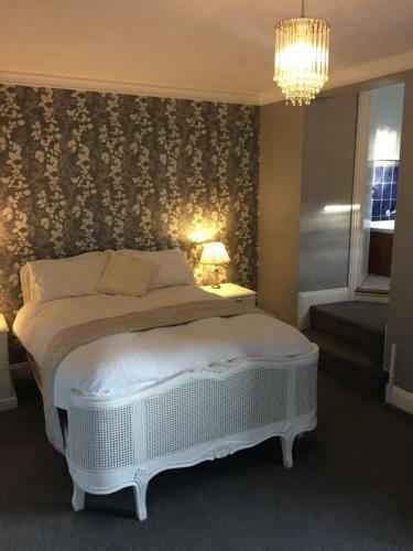 Hostal Hill Lodge