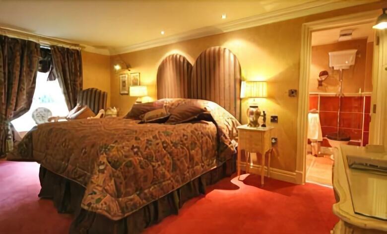 Lumley Castle Hotel