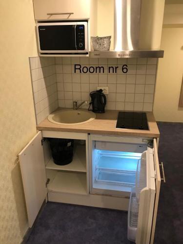 Apartamento Liivalaia 40 Cozy Kitchen Studio