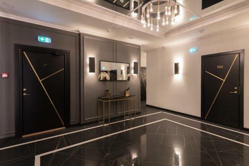 City Terrace Apartment Avangard