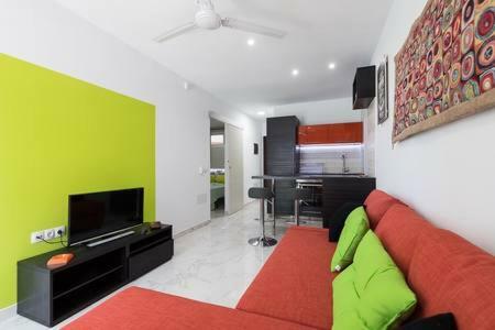 Apartamento 5 Min Walk From Yumbo 208
