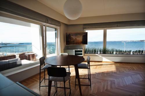 Fabulous Location Apartments