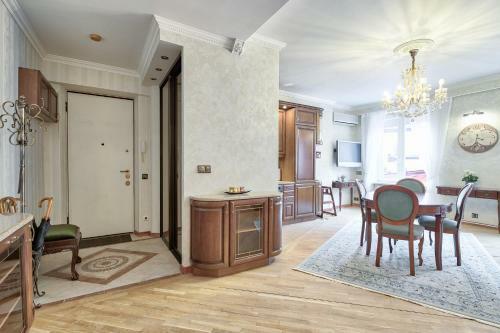 Apartamento The Goldsmiths? Old Town Tallinn Treasure