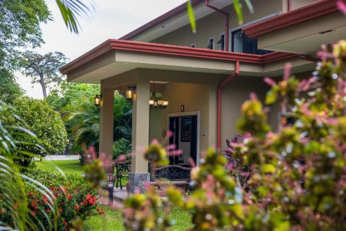 Hotel Rancho Haas