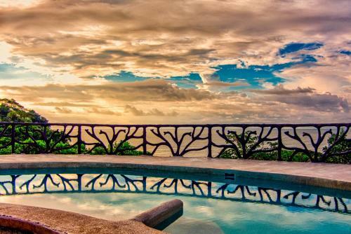 Hotel Akua Suites Ocean View
