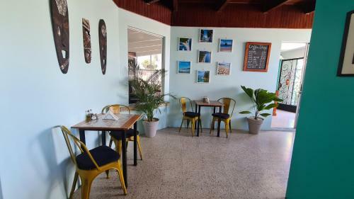 Playa Tila Lodging & Restaurant
