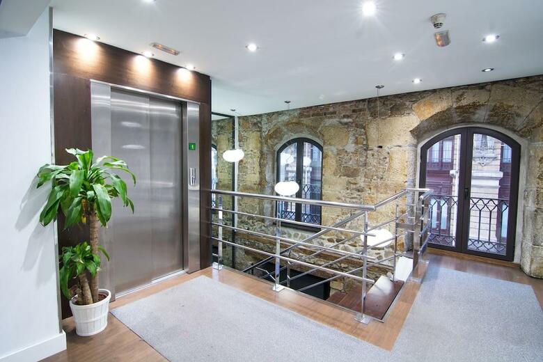 Hotel Petit Palace Arana Bilbao
