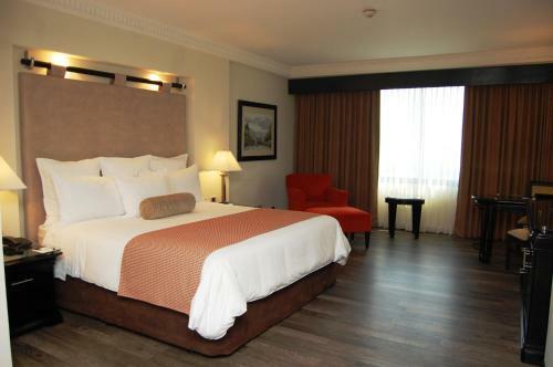 Grand Tikal Futura Hotel