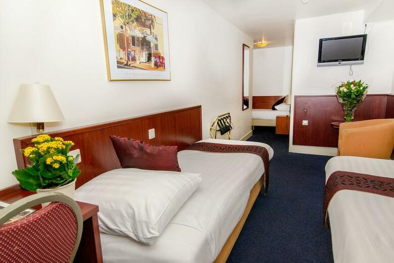 Hotel Alexander