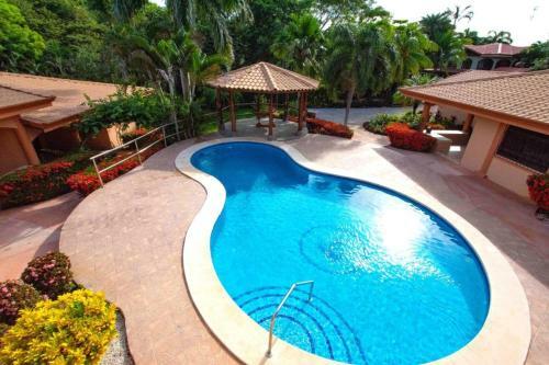 New! 600 Steps From Junquillal Beach - Casa Mariposa Unit 2
