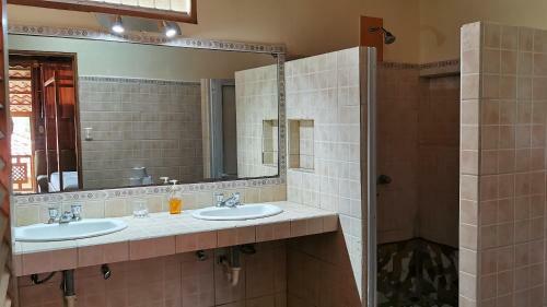 Hotel Ritmo Tropical