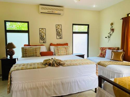 Hostal Enchanted Home