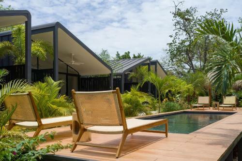 Favela Chic Tamarindo Boho Boutique Bungalow Close To The Beach