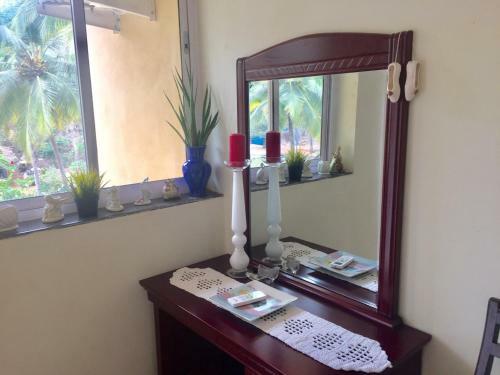 Villa Sun-kissed Holidays, Dabolim, Goa-emerald.