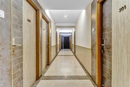 Oyo 84390 Hotel Green Grand