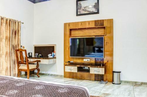 White House 5bhk Villa