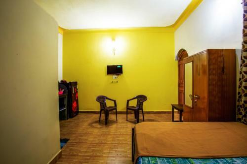 Hostal Santana Guest House