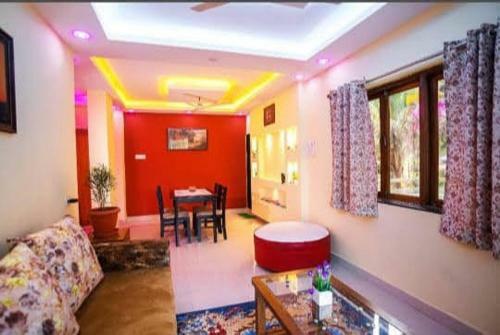 Golden 4bhk Private Villa