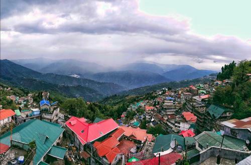 White Peak Homestay