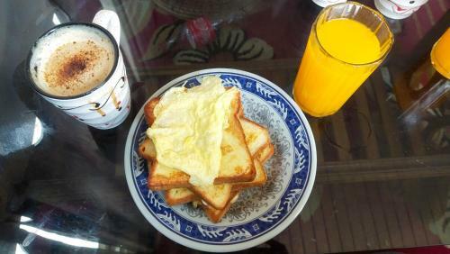White Peak Homestay