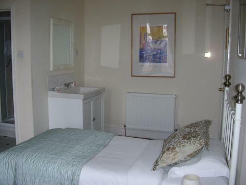 Hostal The Ascott