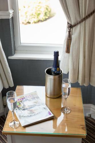 Hostal The Ascott