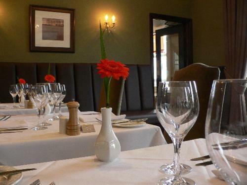 Hatton Court Hotel