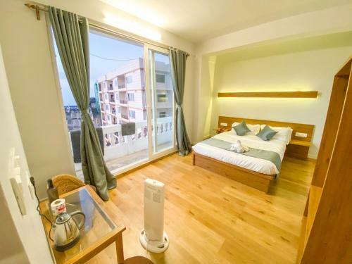 Hostal Oka A Boutique Hotel