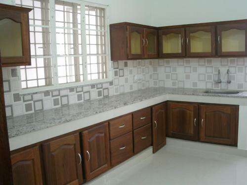 Bed & Breakfast Jacaranda Holiday Home